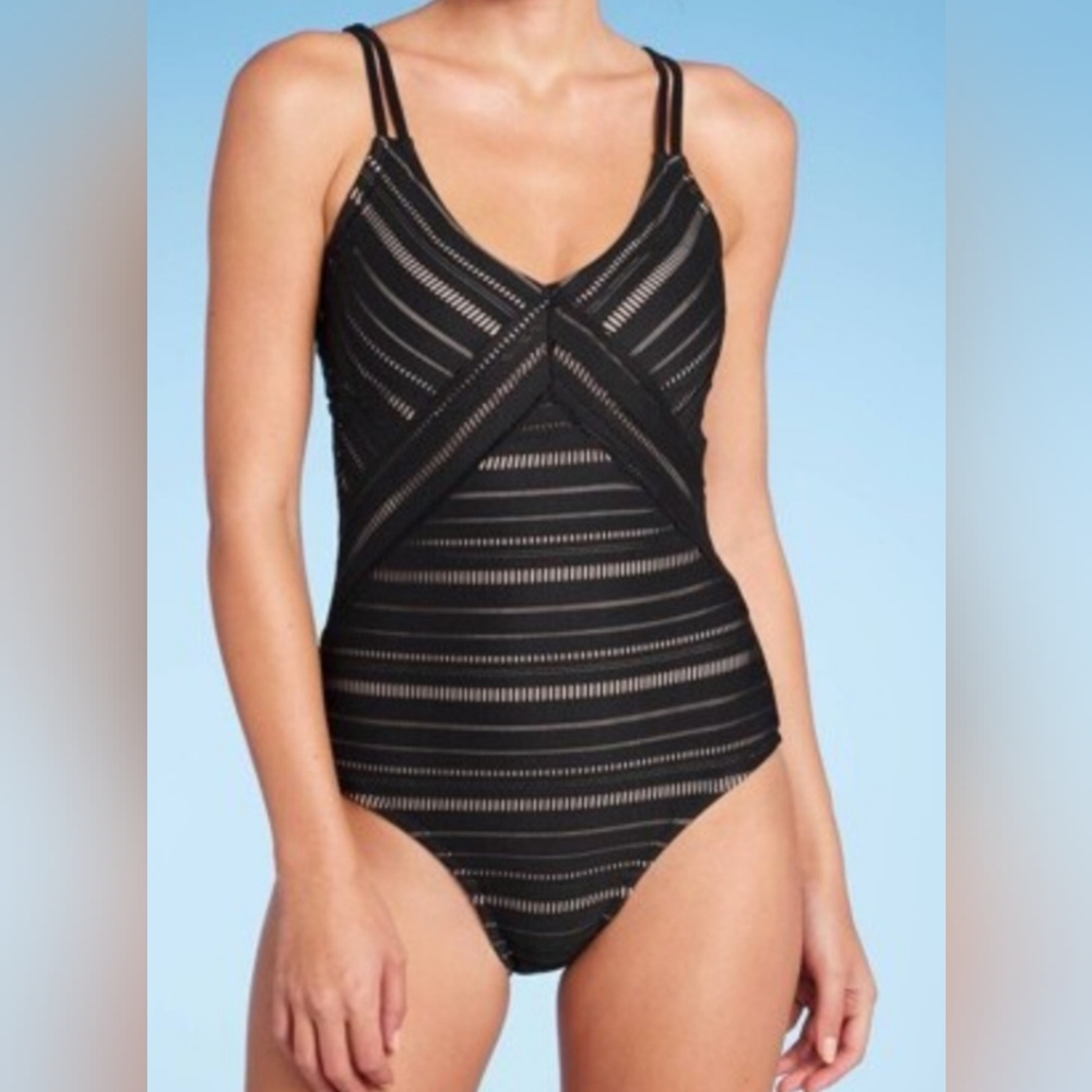 Kona Sol Black and Cream Swimwear